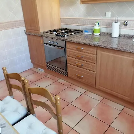 Vakantiehuis Beautiful Rafaella, Walk Distance To Beaches Albufeira