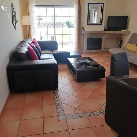 Vakantiehuis Beautiful Rafaella, Walk Distance To Beaches