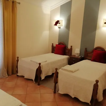 Hébergement de vacances Beautiful Rafaella, Walk Distance To Beaches *