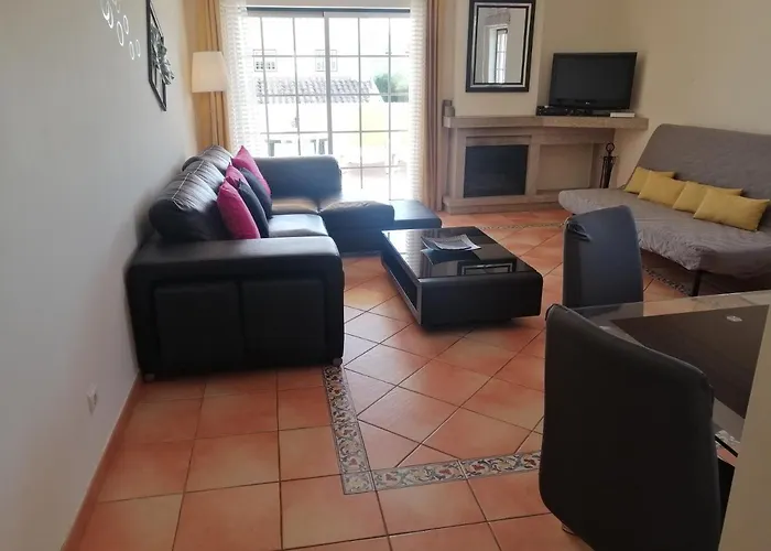 別荘 Beautiful Rafaella, Walk Distance To Beaches