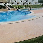 Beautiful Rafaella, Walk Distance To Beaches בית נופש *